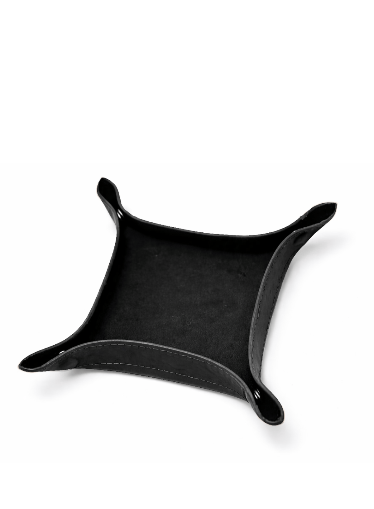 Arrival Tray 001