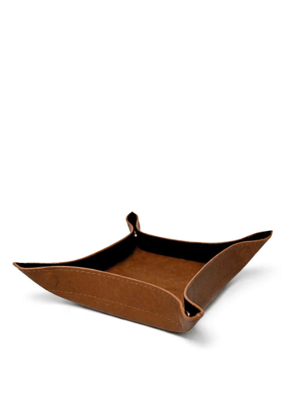 Arrival Tray 001